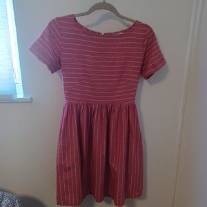 "Shabby Apple" red and white cuff short sleeves a-line dress with side pockets